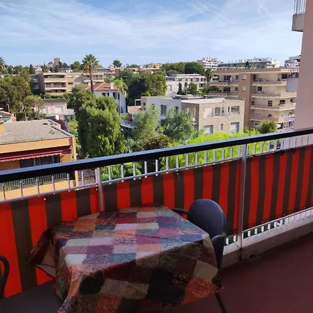 Studio - Beachside 80m Away Form Beach * Antibes